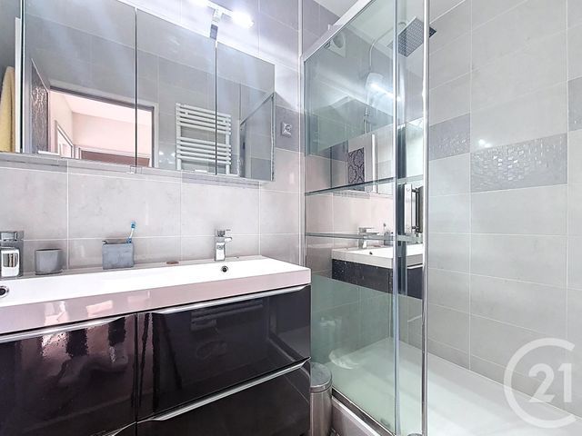 Appartement F3 &agrave; vendre - 3 pi&egrave;ces - 61 m2 - Chennevieres Sur Marne - 94 - ILE-DE-FRANCE