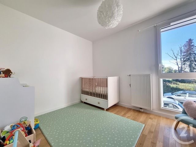 Appartement F3 à vendre - 3 pièces - 57,88 m2 - Ormesson Sur Marne - 94 - ILE-DE-FRANCE