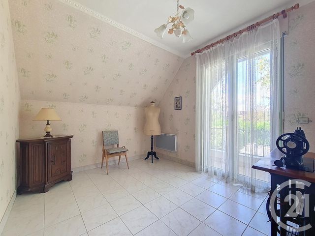 Maison à vendre - 7 pièces - 145,85 m2 - Ormesson Sur Marne - 94 - ILE-DE-FRANCE