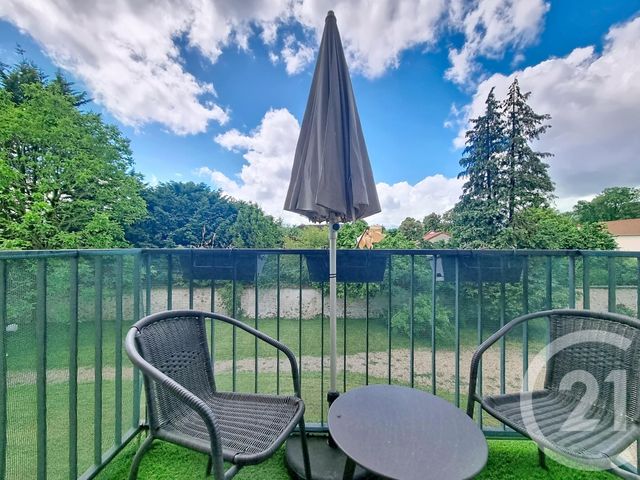 Appartement F3 &agrave; vendre - 3 pi&egrave;ces - 55,85 m2 - Chennevieres Sur Marne - 94 - ILE-DE-FRANCE