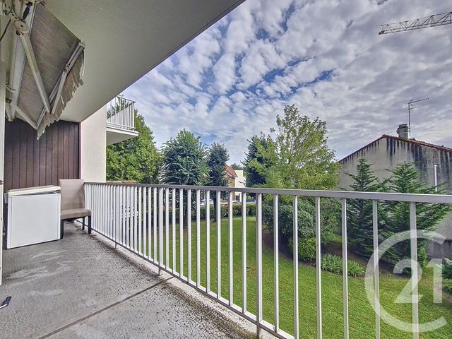 Appartement F4 à vendre - 4 pièces - 81,23 m2 - Chennevieres Sur Marne - 94 - ILE-DE-FRANCE