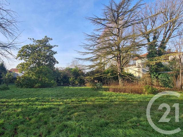 Maison à vendre - 7 pièces - 210 m2 - Chennevieres Sur Marne - 94 - ILE-DE-FRANCE