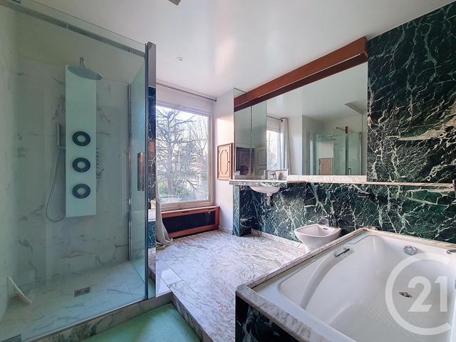 Maison à vendre - 7 pièces - 210 m2 - Chennevieres Sur Marne - 94 - ILE-DE-FRANCE