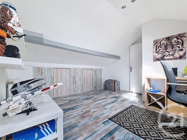 Appartement F4 à vendre - 4 pièces - 75,95 m2 - Chennevieres Sur Marne - 94 - ILE-DE-FRANCE