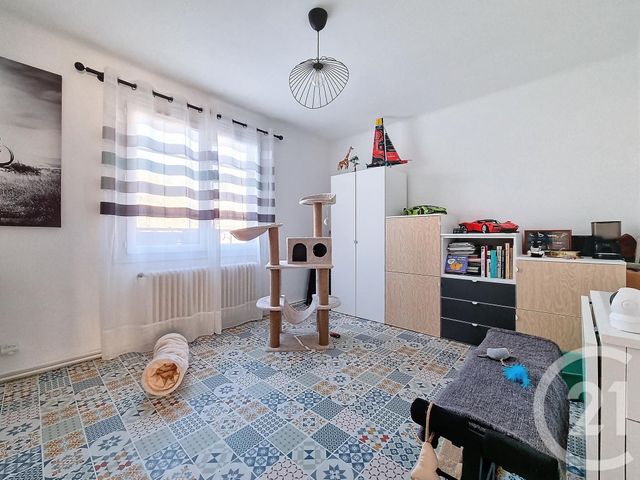 Appartement F4 à vendre - 4 pièces - 75,95 m2 - Chennevieres Sur Marne - 94 - ILE-DE-FRANCE