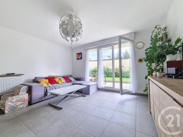 Appartement F3 &agrave; vendre - 3 pi&egrave;ces - 66,70 m2 - Chennevieres Sur Marne - 94 - ILE-DE-FRANCE