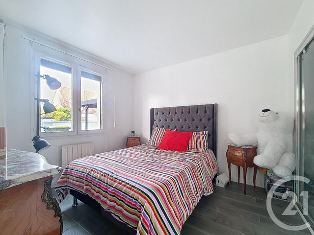 Maison à vendre - 7 pièces - 185 m2 - Chennevieres Sur Marne - 94 - ILE-DE-FRANCE