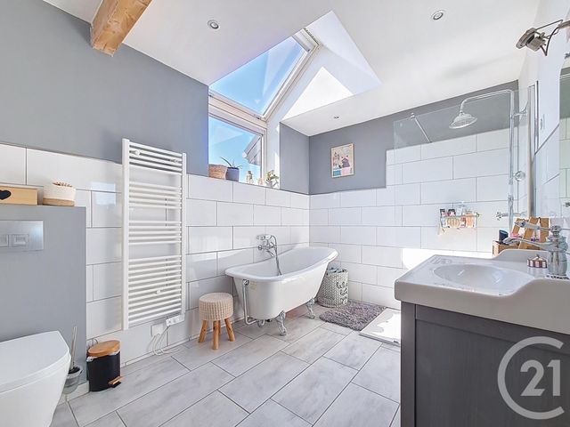 Maison &agrave; vendre - 5 pi&egrave;ces - 120,10 m2 - Ormesson Sur Marne - 94 - ILE-DE-FRANCE