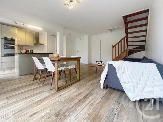 Appartement F3 &agrave; vendre - 4 pi&egrave;ces - 71 m2 - Chennevieres Sur Marne - 94 - ILE-DE-FRANCE