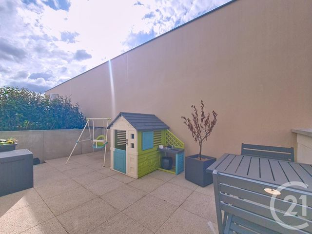 Appartement F4 &agrave; vendre - 4 pi&egrave;ces - 91 m2 - Chennevieres Sur Marne - 94 - ILE-DE-FRANCE