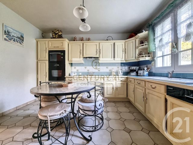 Maison à vendre - 6 pièces - 141,88 m2 - Chennevieres Sur Marne - 94 - ILE-DE-FRANCE