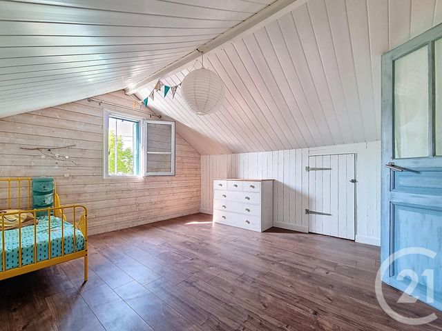 Maison &agrave; louer - 5 pi&egrave;ces - 79,77 m2 - Chennevieres Sur Marne - 94 - ILE-DE-FRANCE