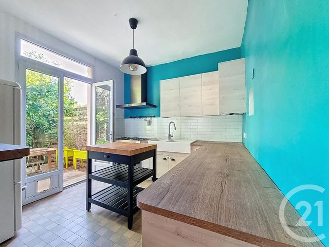 Maison &agrave; louer - 5 pi&egrave;ces - 79,77 m2 - Chennevieres Sur Marne - 94 - ILE-DE-FRANCE