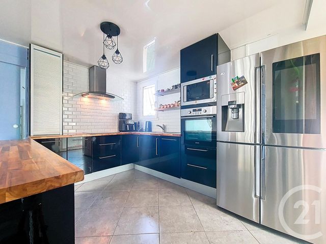 Maison à vendre - 5 pièces - 123 m2 - Chennevieres Sur Marne - 94 - ILE-DE-FRANCE