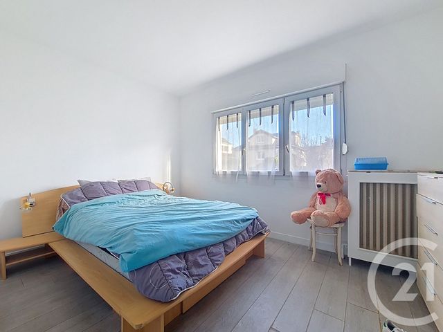 Maison &agrave; vendre - 7 pi&egrave;ces - 145 m2 - Ormesson Sur Marne - 94 - ILE-DE-FRANCE