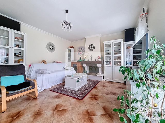 Maison à vendre - 4 pièces - 94,14 m2 - Ormesson Sur Marne - 94 - ILE-DE-FRANCE