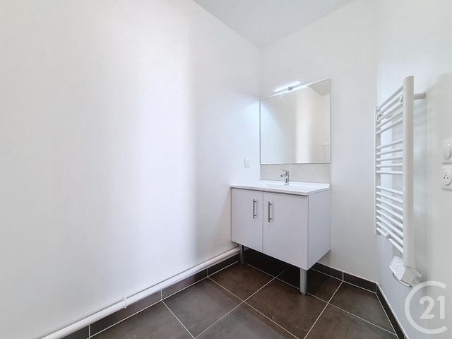 Appartement F2 à louer - 2 pièces - 46,33 m2 - La Varenne St Hilaire - 94 - ILE-DE-FRANCE