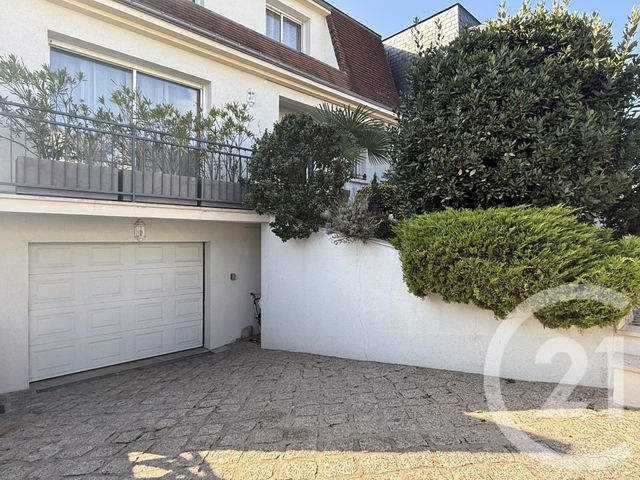 Maison &agrave; vendre - 7 pi&egrave;ces - 166 m2 - Ormesson Sur Marne - 94 - ILE-DE-FRANCE