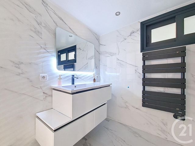 Maison &agrave; vendre - 5 pi&egrave;ces - 130 m2 - Chennevieres Sur Marne - 94 - ILE-DE-FRANCE