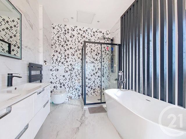 Maison &agrave; vendre - 5 pi&egrave;ces - 130 m2 - Chennevieres Sur Marne - 94 - ILE-DE-FRANCE