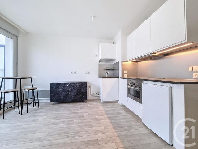 Appartement Studio à louer - 1 pièce - 26,90 m2 - Roissy En Brie - 77 - ILE-DE-FRANCE