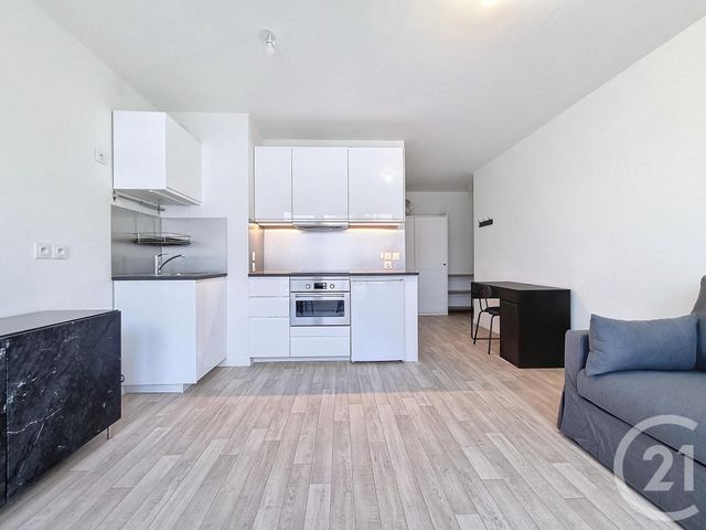 Appartement Studio à louer - 1 pièce - 26,90 m2 - Roissy En Brie - 77 - ILE-DE-FRANCE