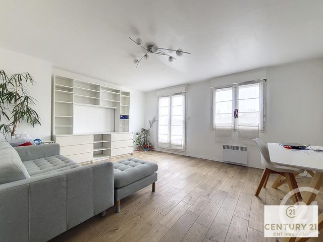 Appartement F2 à louer - 2 pièces - 49 m2 - Chennevieres Sur Marne - 94 - ILE-DE-FRANCE