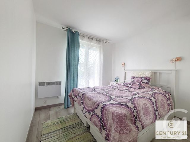 Appartement F2 à louer - 2 pièces - 49 m2 - Chennevieres Sur Marne - 94 - ILE-DE-FRANCE