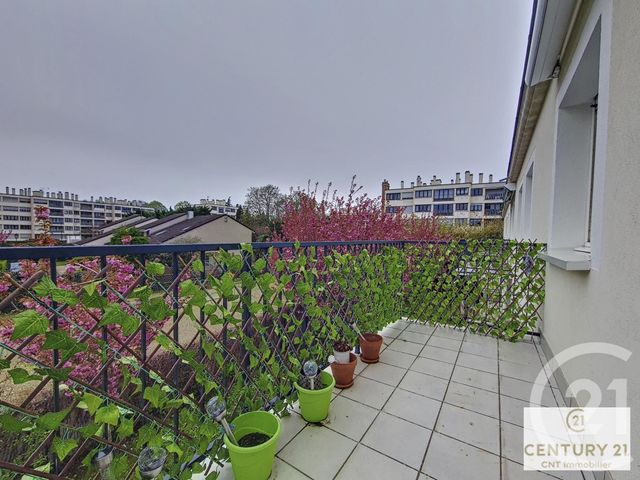 Appartement F2 à louer - 2 pièces - 49 m2 - Chennevieres Sur Marne - 94 - ILE-DE-FRANCE