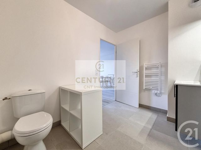 Appartement F2 &agrave; louer - 2 pi&egrave;ces - 41,50 m2 - Chennevieres Sur Marne - 94 - ILE-DE-FRANCE