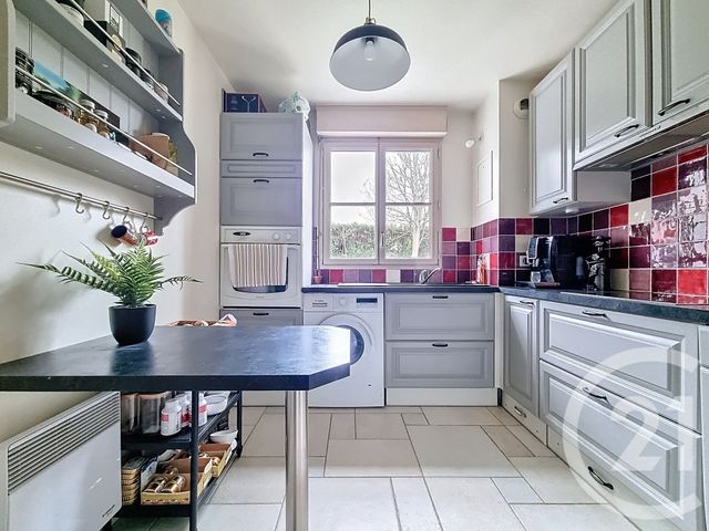 Appartement F3 &agrave; vendre - 3 pi&egrave;ces - 64,50 m2 - Chennevieres Sur Marne - 94 - ILE-DE-FRANCE