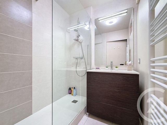 Appartement F3 &agrave; vendre - 3 pi&egrave;ces - 64,50 m2 - Chennevieres Sur Marne - 94 - ILE-DE-FRANCE