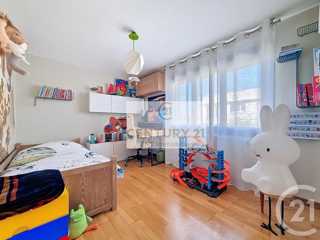 Maison &agrave; vendre - 4 pi&egrave;ces - 134 m2 - Chennevieres Sur Marne - 94 - ILE-DE-FRANCE