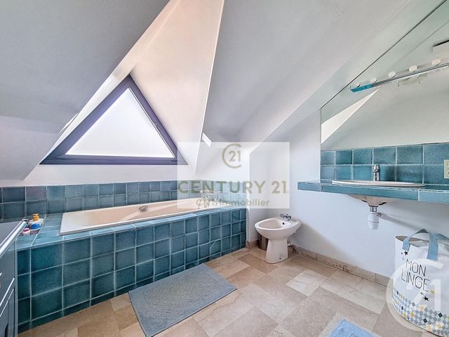 Maison &agrave; vendre - 4 pi&egrave;ces - 134 m2 - Chennevieres Sur Marne - 94 - ILE-DE-FRANCE