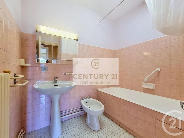 Appartement F7 et + &agrave; vendre - 7 pi&egrave;ces - 137,70 m2 - Chennevieres Sur Marne - 94 - ILE-DE-FRANCE