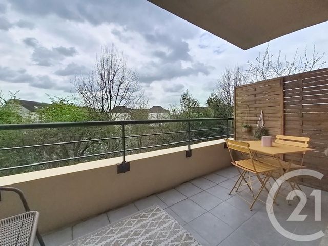 Appartement F3 &agrave; vendre - 3 pi&egrave;ces - 60,47 m2 - Pontault Combault - 77 - ILE-DE-FRANCE