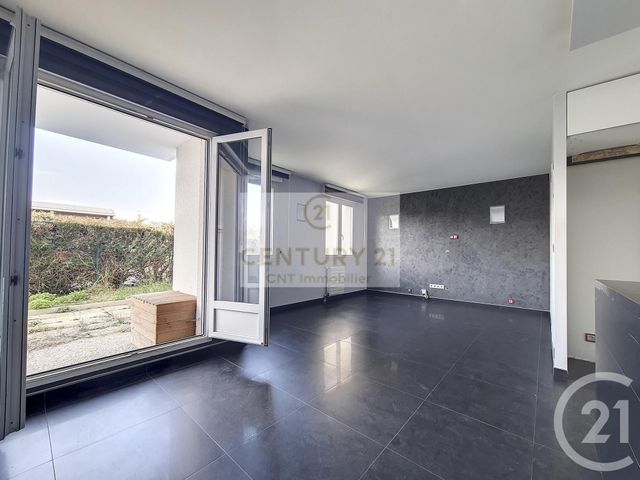 Appartement F2 &agrave; louer - 2 pi&egrave;ces - 44,30 m2 - Pontault Combault - 77 - ILE-DE-FRANCE