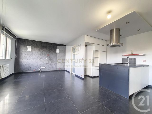 Appartement F2 &agrave; louer - 2 pi&egrave;ces - 44,30 m2 - Pontault Combault - 77 - ILE-DE-FRANCE