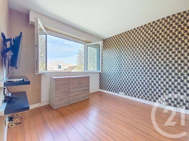 Appartement F3 &agrave; vendre - 3 pi&egrave;ces - 57 m2 - Chennevieres Sur Marne - 94 - ILE-DE-FRANCE