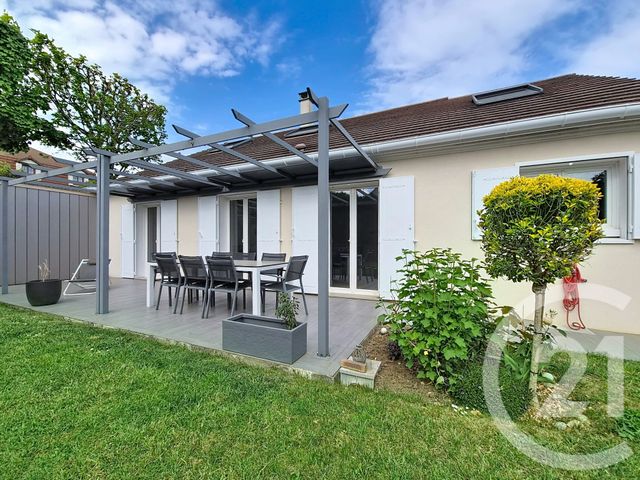Maison &agrave; vendre - 7 pi&egrave;ces - 146,80 m2 - Ormesson Sur Marne - 94 - ILE-DE-FRANCE
