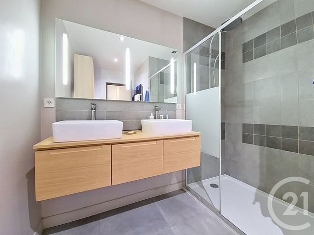 Maison &agrave; vendre - 7 pi&egrave;ces - 146,80 m2 - Ormesson Sur Marne - 94 - ILE-DE-FRANCE