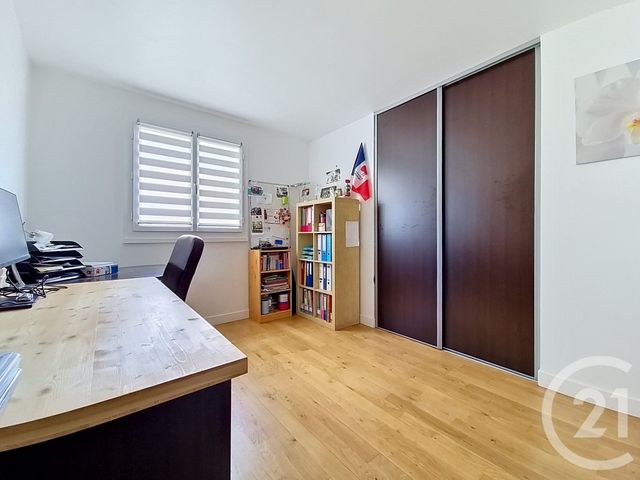 Maison &agrave; vendre - 7 pi&egrave;ces - 146,80 m2 - Ormesson Sur Marne - 94 - ILE-DE-FRANCE