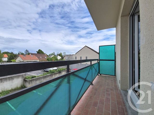 Appartement F1 &agrave; louer - 1 pi&egrave;ce - 25 m2 - Pontault Combault - 77 - ILE-DE-FRANCE