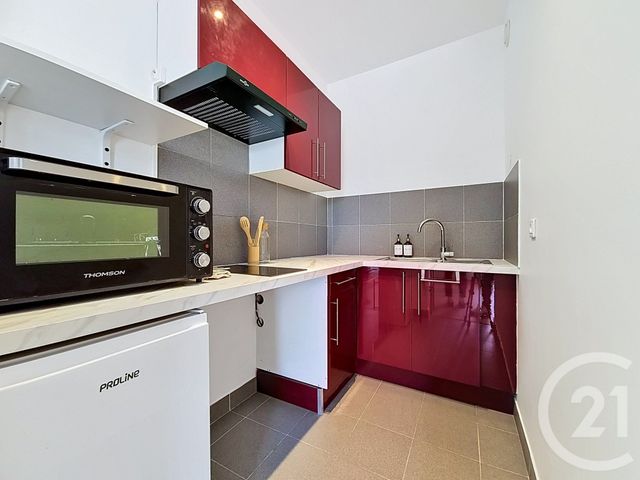 Appartement F1 &agrave; louer - 1 pi&egrave;ce - 25 m2 - Pontault Combault - 77 - ILE-DE-FRANCE