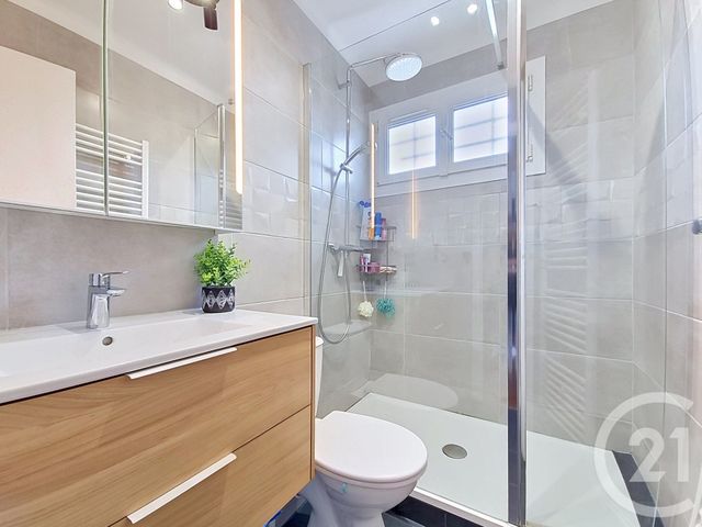 Maison &agrave; louer - 4 pi&egrave;ces - 71,40 m2 - Chennevieres Sur Marne - 94 - ILE-DE-FRANCE