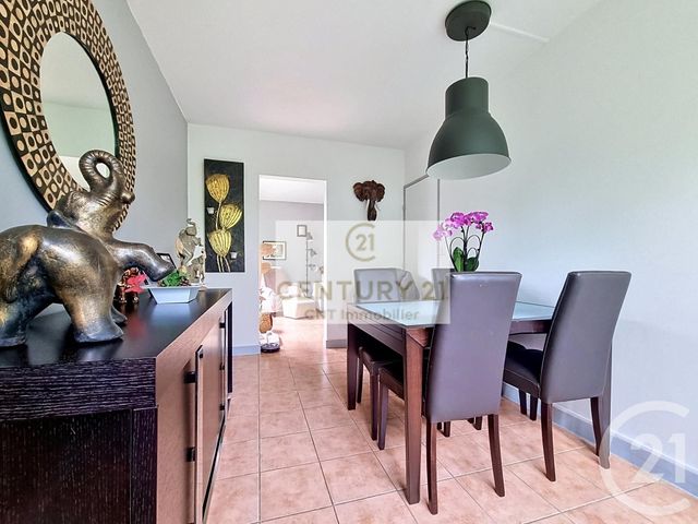 Appartement F4 &agrave; vendre - 4 pi&egrave;ces - 74 m2 - Chennevieres Sur Marne - 94 - ILE-DE-FRANCE