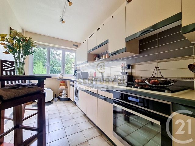 Appartement F4 &agrave; vendre - 4 pi&egrave;ces - 74 m2 - Chennevieres Sur Marne - 94 - ILE-DE-FRANCE