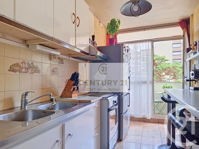 Appartement F4 &agrave; vendre - 4 pi&egrave;ces - 82,09 m2 - Chennevieres Sur Marne - 94 - ILE-DE-FRANCE