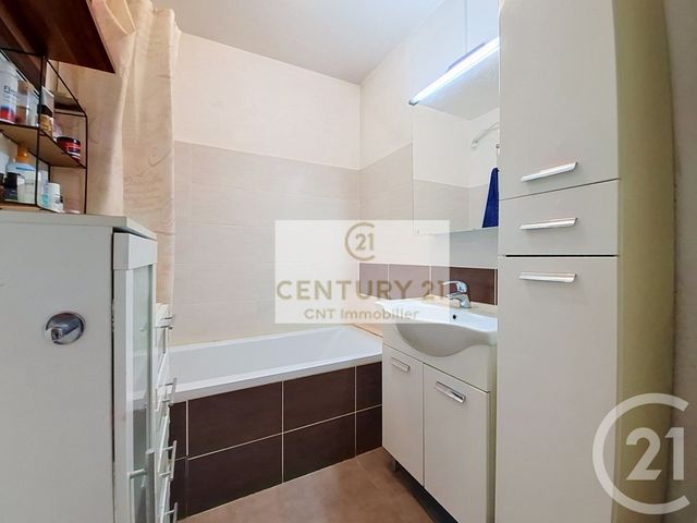 Appartement F4 &agrave; vendre - 4 pi&egrave;ces - 82,09 m2 - Chennevieres Sur Marne - 94 - ILE-DE-FRANCE