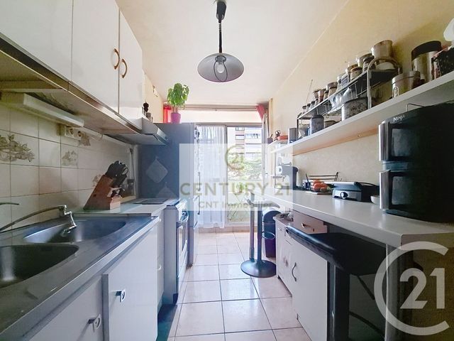 Appartement F4 &agrave; vendre - 4 pi&egrave;ces - 82,09 m2 - Chennevieres Sur Marne - 94 - ILE-DE-FRANCE